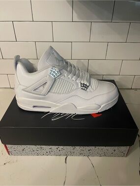 Mens Jordan Retro 4 Pure $ Size 10.